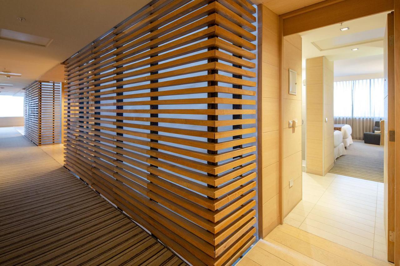 فندق Wyndham Concepcion Pettra المظهر الخارجي الصورة Interior of the hotel