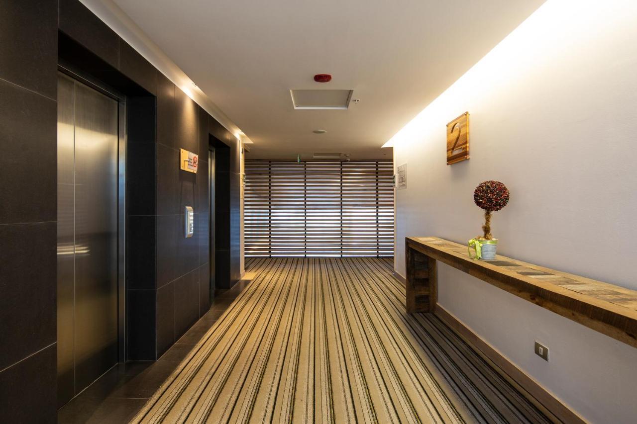 فندق Wyndham Concepcion Pettra المظهر الخارجي الصورة Interior of the hotel