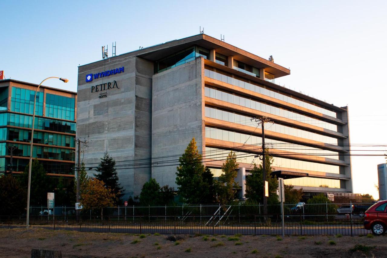 فندق Wyndham Concepcion Pettra المظهر الخارجي الصورة Pettera headquarters in Oulu