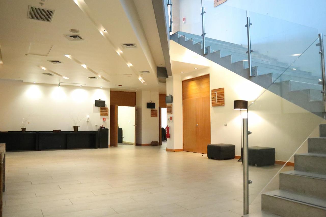 فندق Wyndham Concepcion Pettra المظهر الخارجي الصورة Interior of the Centre for Cancer Immunotherapy